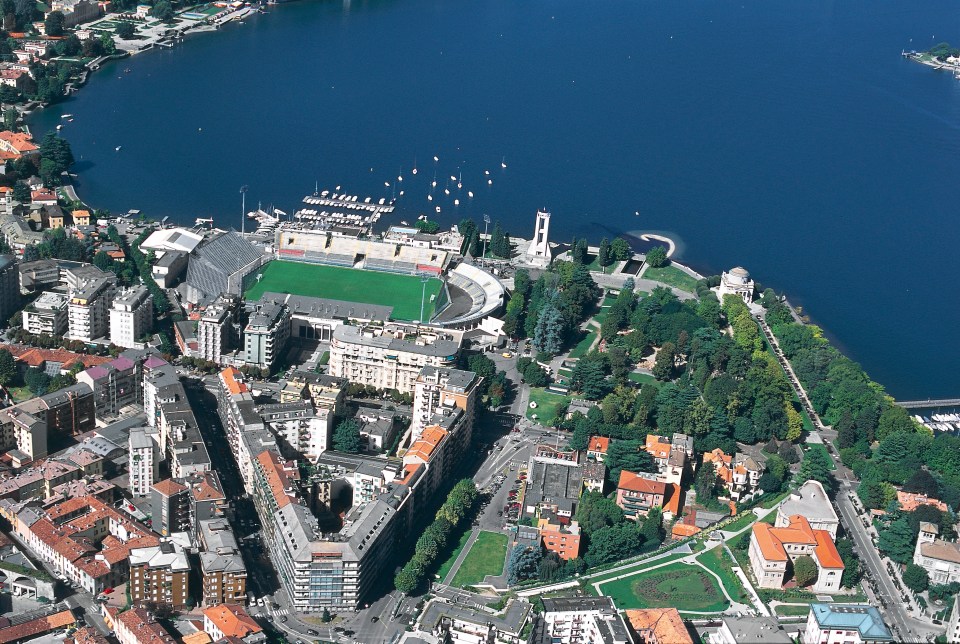 Os fãs o apelidaram de que o estádio tem uma “vista absolutamente deslumbrante”