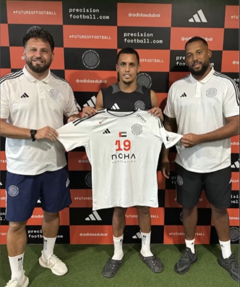 Ravel Morrison assinou com o Precision FC da segunda divisão de Dubai