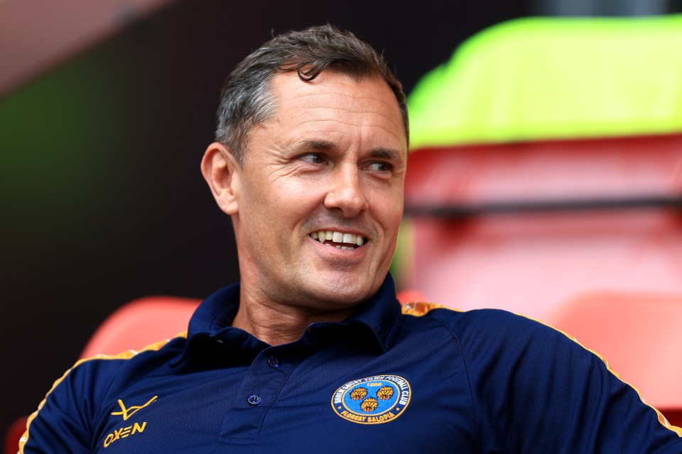 Paul Hurst interrompeu o treinamento depois que seus jogadores sofreram uma grande confusão