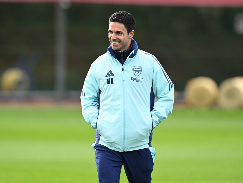 Mikel Arteta pode tentar explorar lances de bola parada contra o PSG