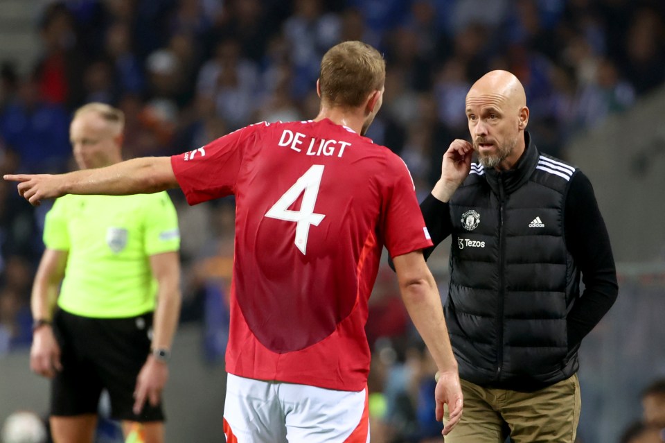 Ten Hag tem uma grande decisão a fazer sobre seu novo defensor