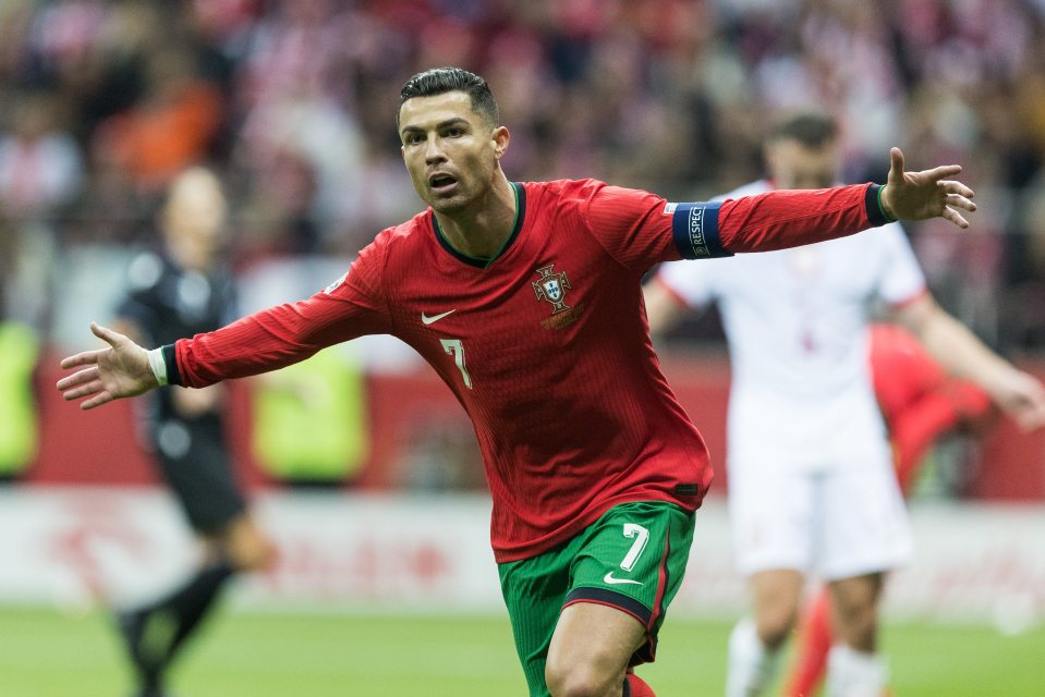 Ronaldo colocou seu país na vitória por 2 a 0 sobre a Polônia