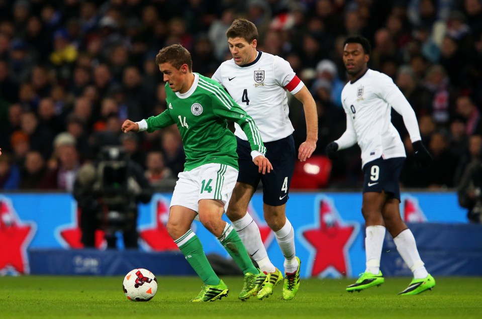 Kruse foi titular contra a Inglaterra, no Estádio de Wembley, em 2013, após o incidente