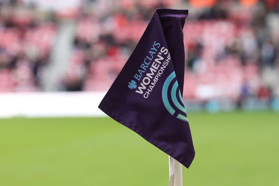 Duas equipes do Campeonato Feminino da FA farão parte de um teste que permitirá que os torcedores bebam à vista do campo