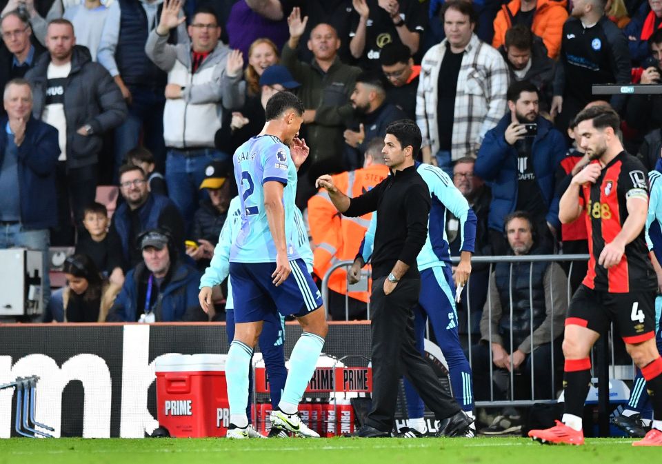 Saliba foi expulso após meia hora no Vitality Stadium