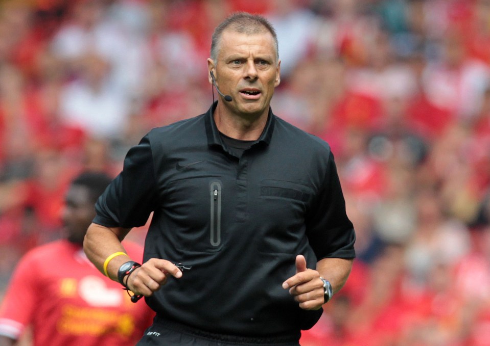 O ex-árbitro da Premier League, Mark Halsey, avalia que a decisão certa foi tomada no final