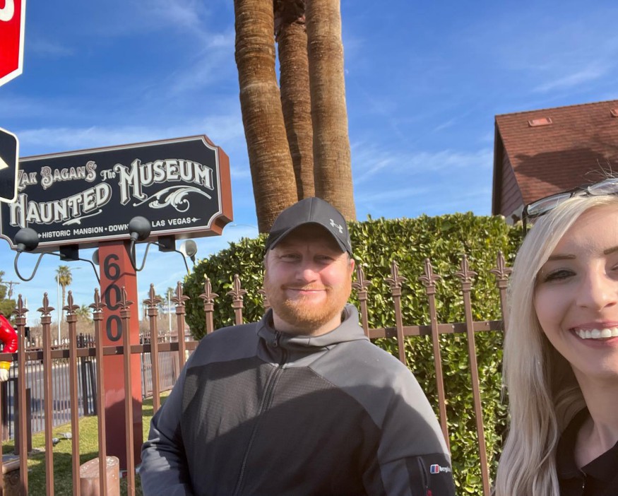 Sherrock e Menzies fizeram uma viagem a Las Vegas no início deste ano