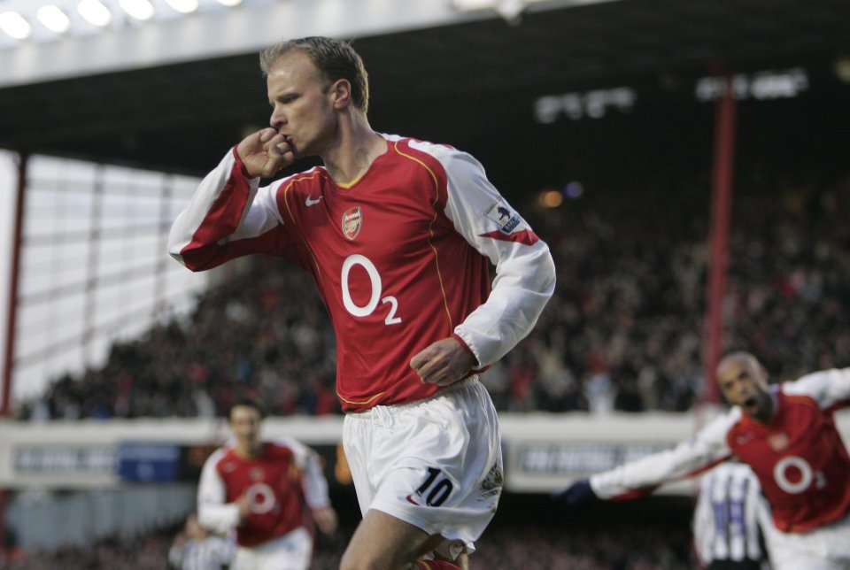 Pennant comparou um de seus ex-companheiros de equipe da academia do Arsenal a Dennis Bergkamp