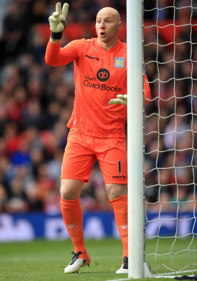 Guzan passou oito anos no Aston Villa e jogou 171 vezes pelo clube