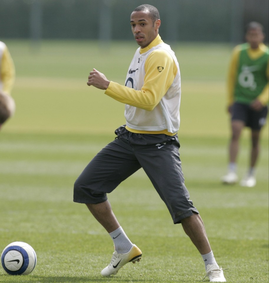 Mas um encontro com Thierry Henry num treino abriu-lhe os olhos para o futebol de alto nível