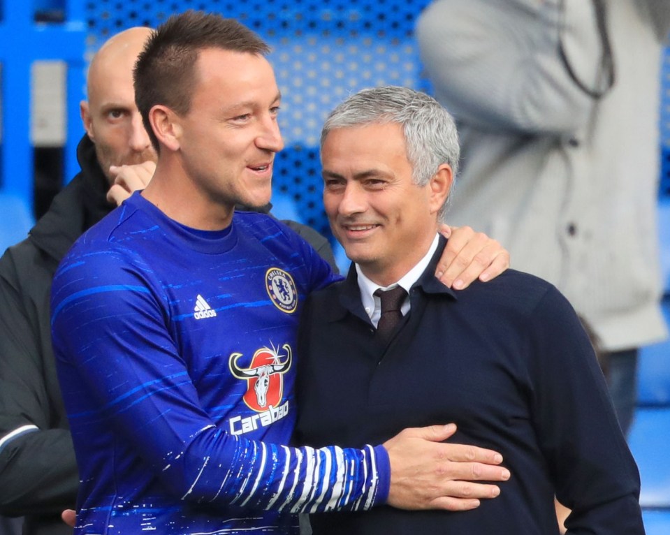 John Terry foi uma das ex-estrelas de Mourinho que reagiu ao vídeo hilário