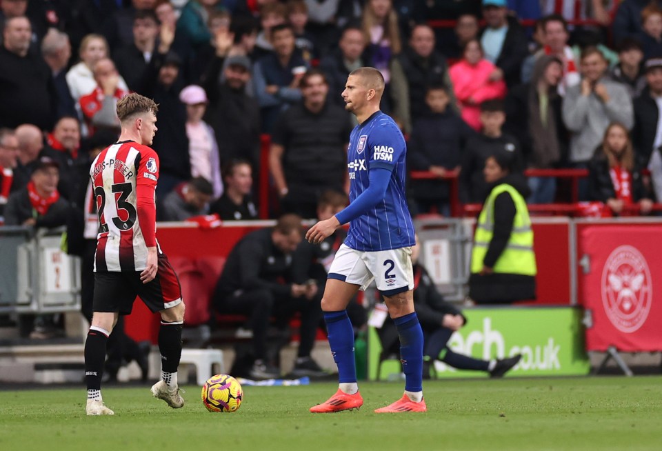 Harry Clarke sofreu o pior início possível na Premier League