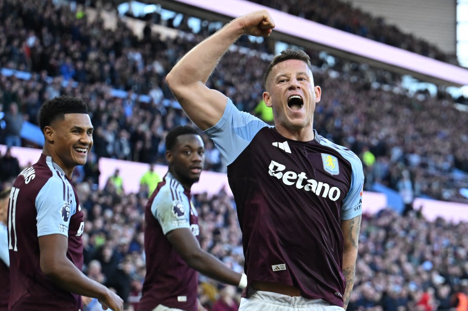 Ross Barkley parecia prestes a ser o herói do Aston Villa com seu primeiro gol no Villa contra o Bournemouth