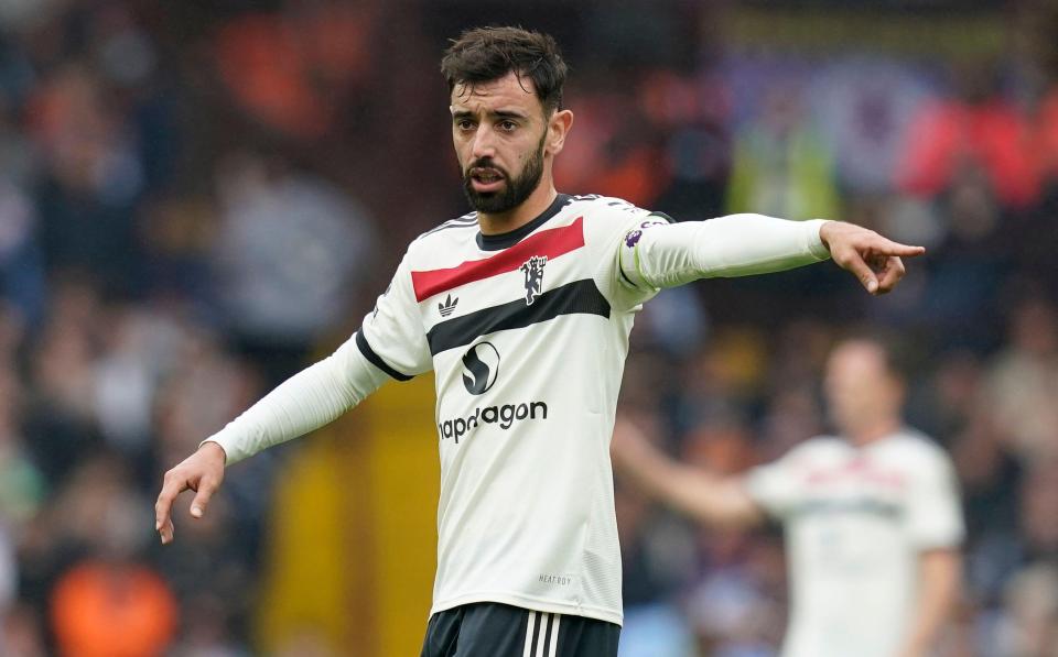 Bruno Fernandes admitiu que poderia ter deixado o Manchester United