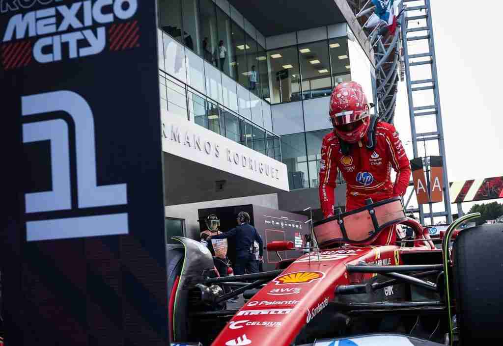 Carlos Sainz após qualificação para o Grande Prêmio do México de 2024 | Assessoria de Imprensa da Scuderia Ferrari