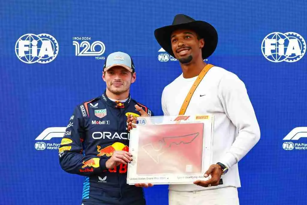 Max Verstappen recebeu o Prêmio Pirelli Sprint Qualifying de Leo Neugebauer no Grande Prêmio dos Estados Unidos de 2024 | Conjunto de conteúdo Getty Images / Red Bull