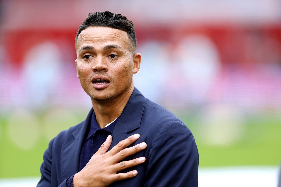 Jermaine Jenas voltou à TV após ser demitido pela BBC