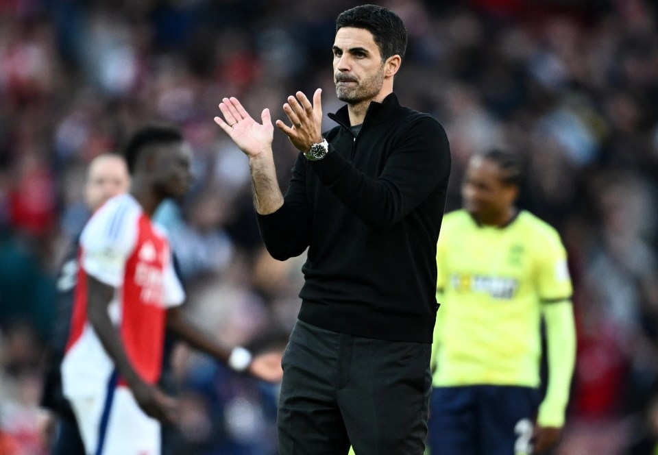 Mikel Arteta elogiou dois de seus jogadores de ataque