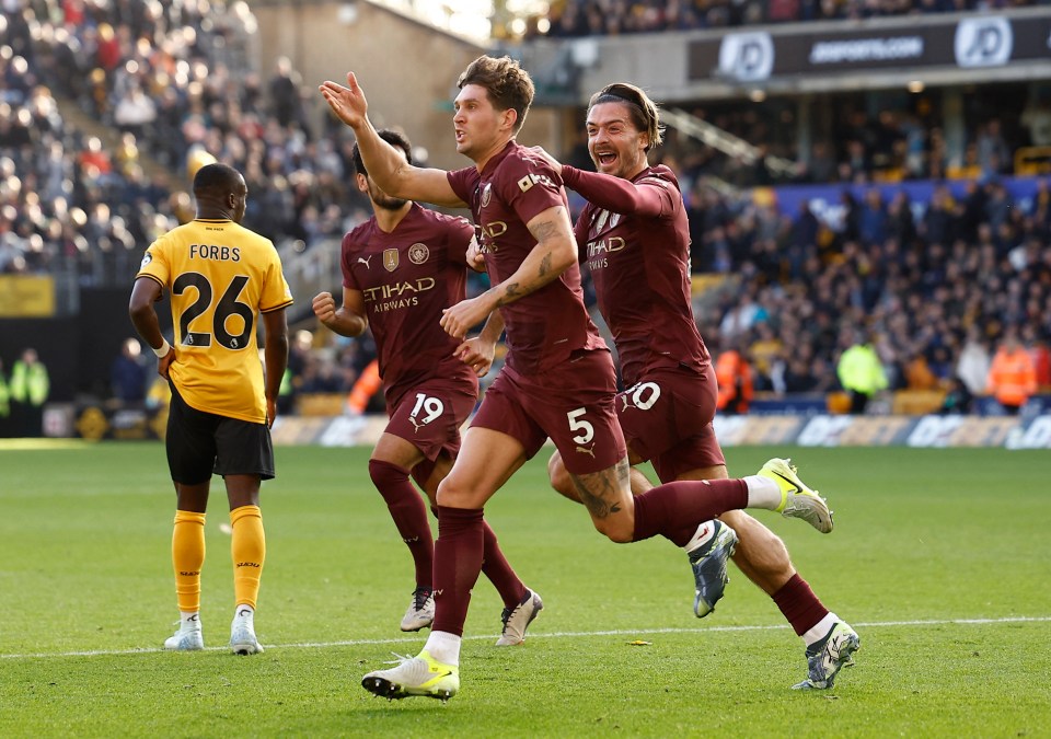 O Manchester City venceu o Wolves com outro gol de John Stones no último suspiro