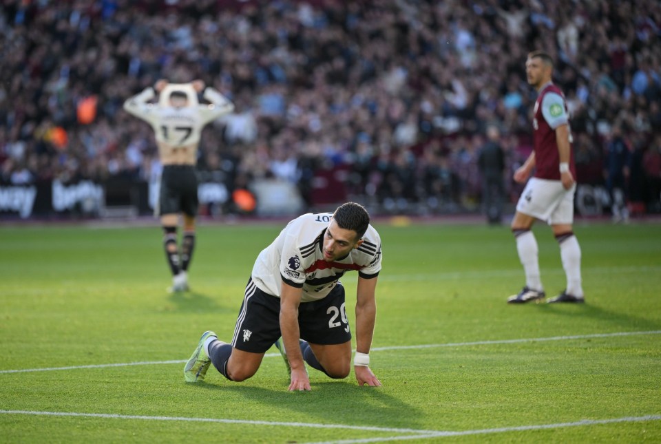 Dalot produziu uma das falhas da temporada no West Ham