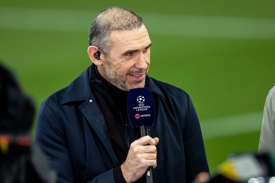 Martin Keown opinou sobre as polêmicas decisões da arbitragem