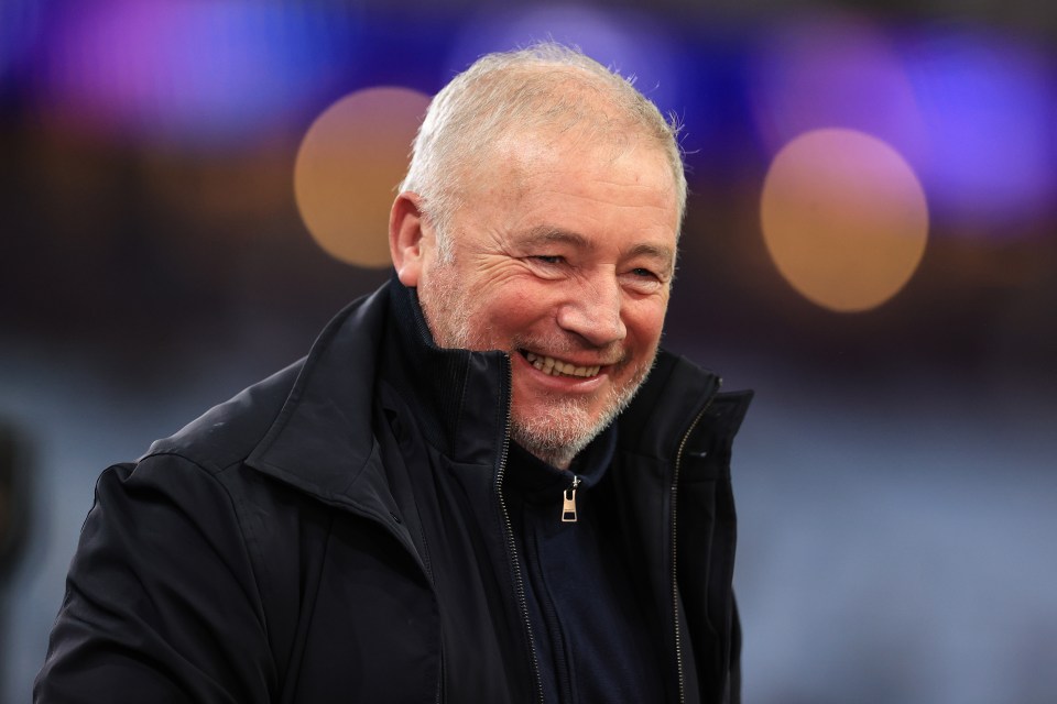 Ally McCoist não acredita que o trabalho deva ser compartilhado