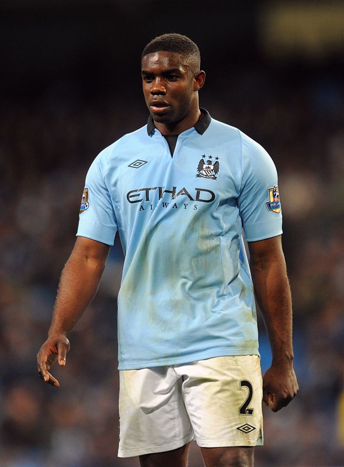 Richards, agora com 36 anos, passou a jogar por times como o Manchester City