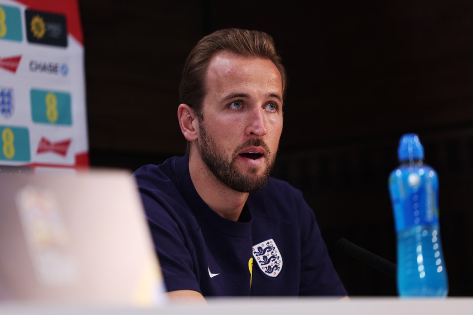 Harry Kane atacou estrelas da Inglaterra que se retiraram do serviço internacional