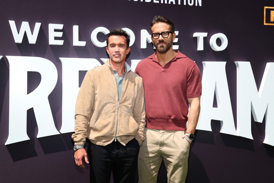 Rob McElhenney e Ryan Reynolds obtiveram muito sucesso com Welcome To Wrexham na Disney