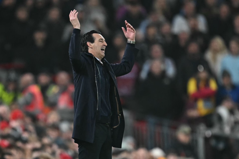 Emery tem problemas para resolver após uma queda nos resultados