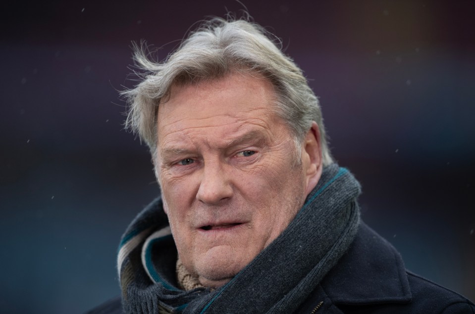 Hoddle, 67, teve parada cardíaca em um programa da BT Sport em outubro de 2018