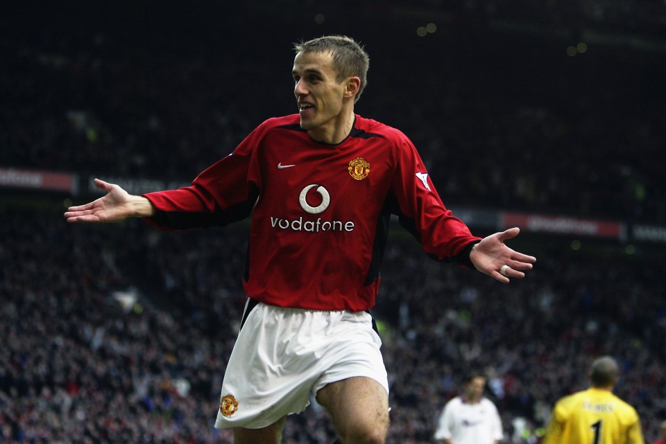 Phil Neville começou na defesa do United contra o Ipswich em 2002