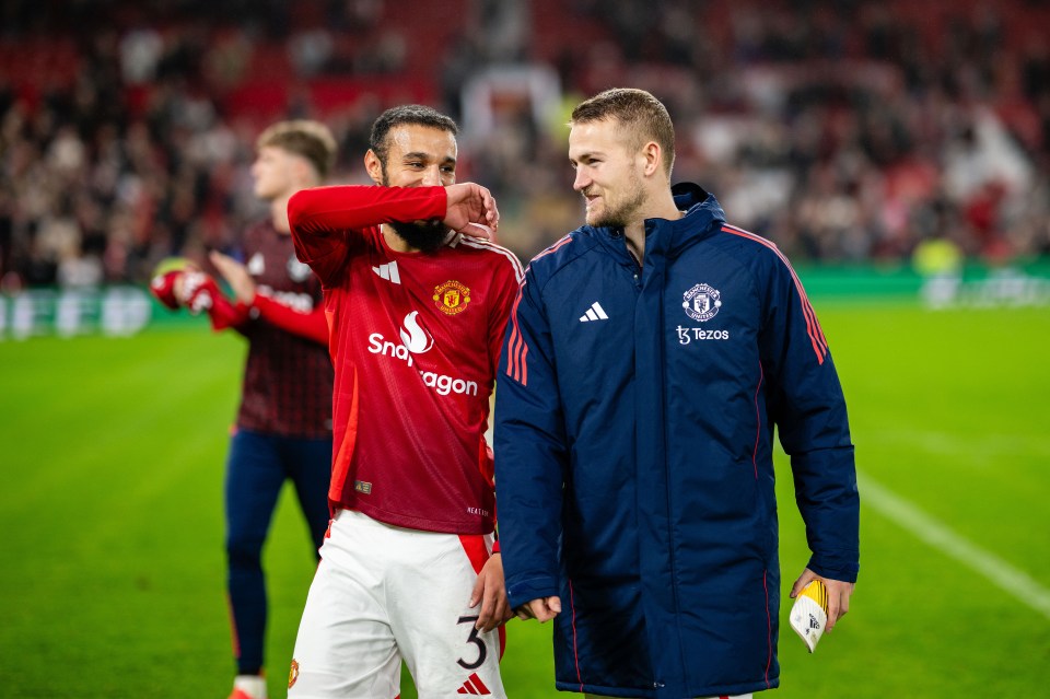 As sobrancelhas se levantaram sobre por que o Bayern deixou Noussair Mazraoui e Matthijs de Ligt irem