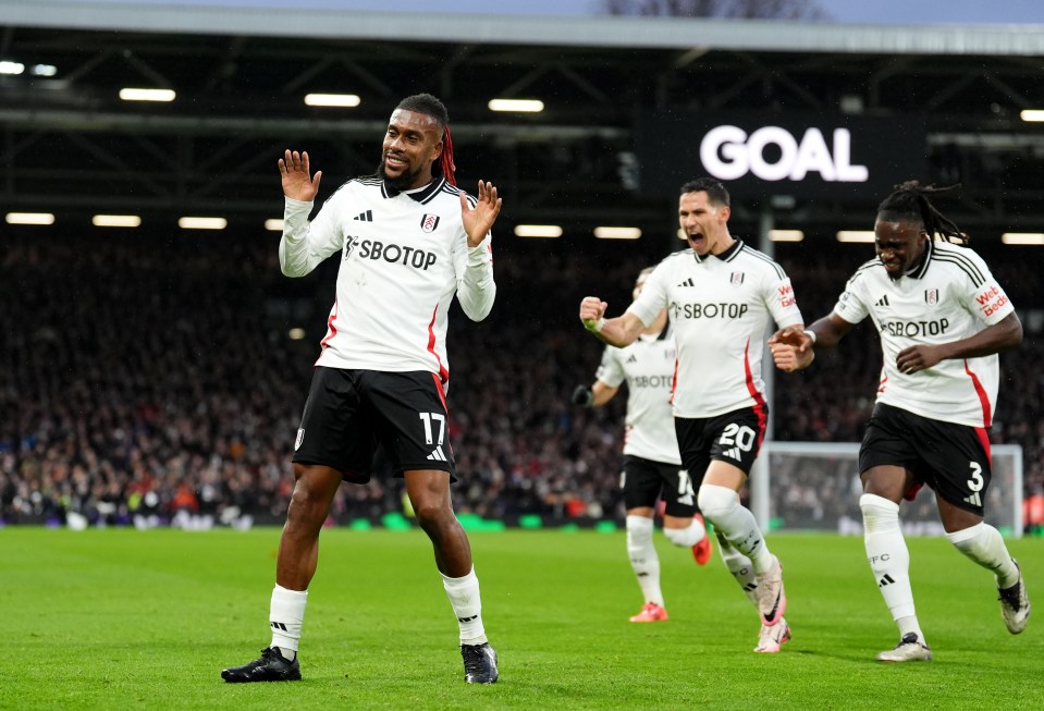 Alex Iwobi colocou o Fulham à frente em Craven Cottage