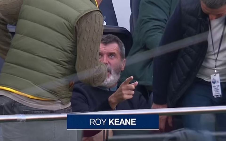 Keane muitas vezes se recusou a tirar selfies com os fãs