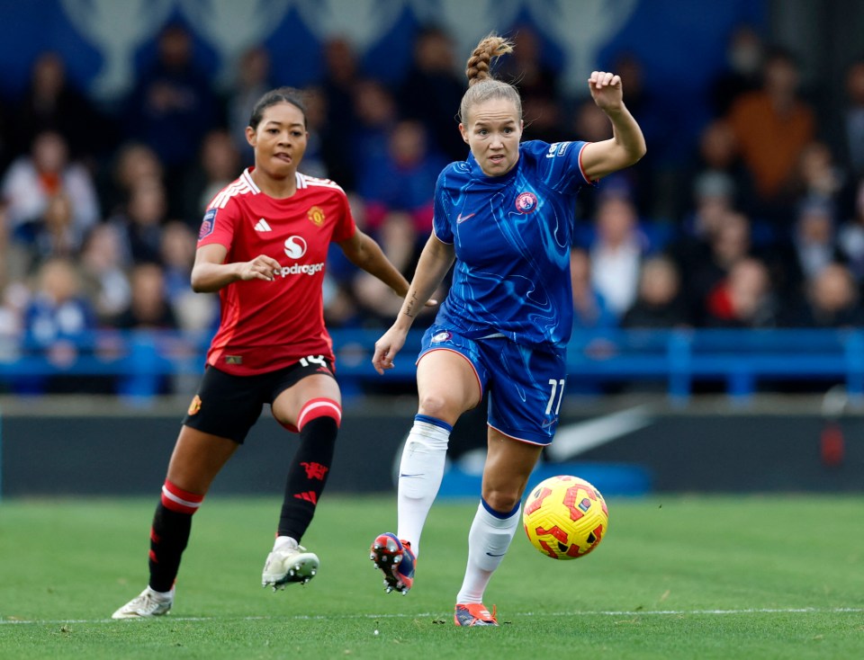 Guro Reiten marcou o único gol do jogo em cobrança de pênalti para o Chelsea aos 17 minutos