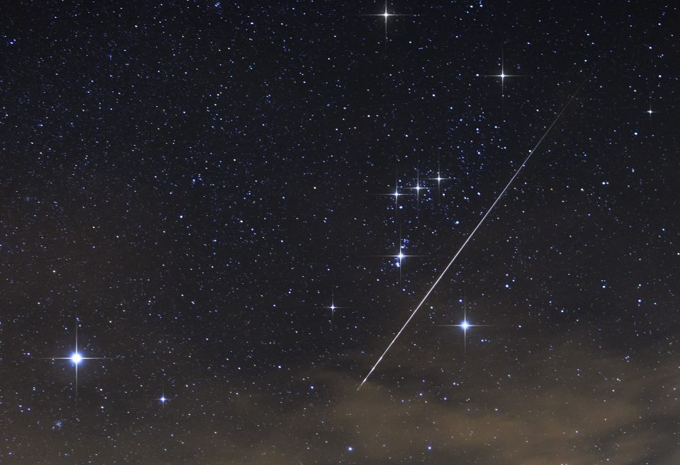 O melhor lugar para ver uma chuva de meteoros é em algum lugar alto, com céu desobstruído