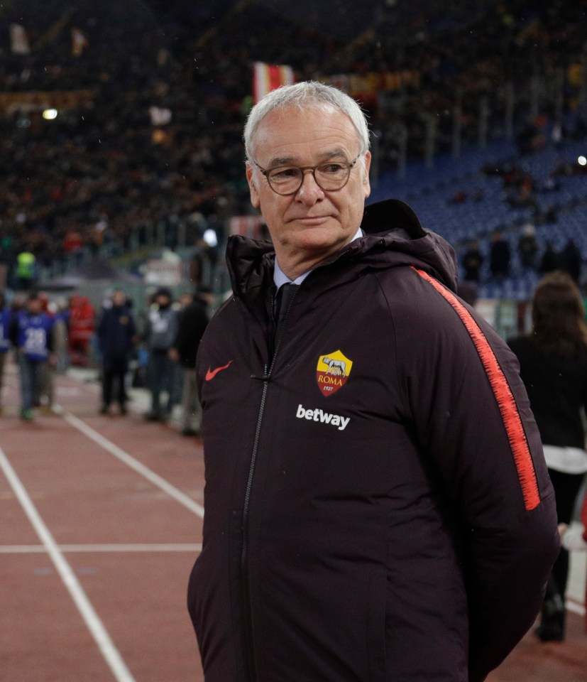 Claudio Ranieri regressou à Roma para a terceira passagem como treinador