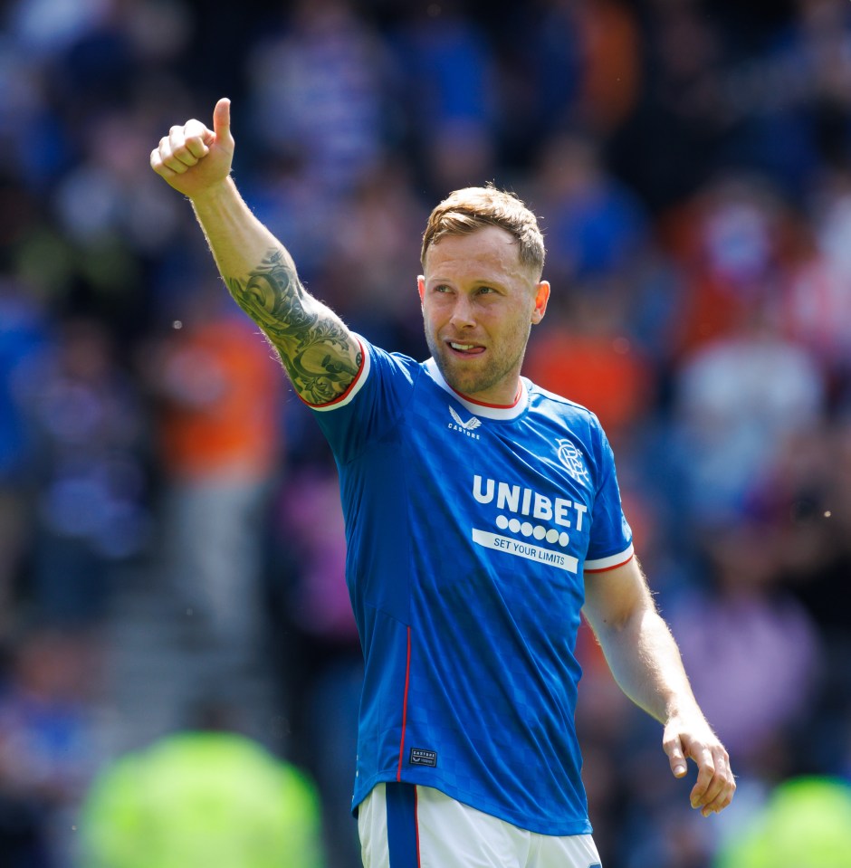 Os planos de Scott Arfield de construir um pub próximo a Ibrox foram rejeitados