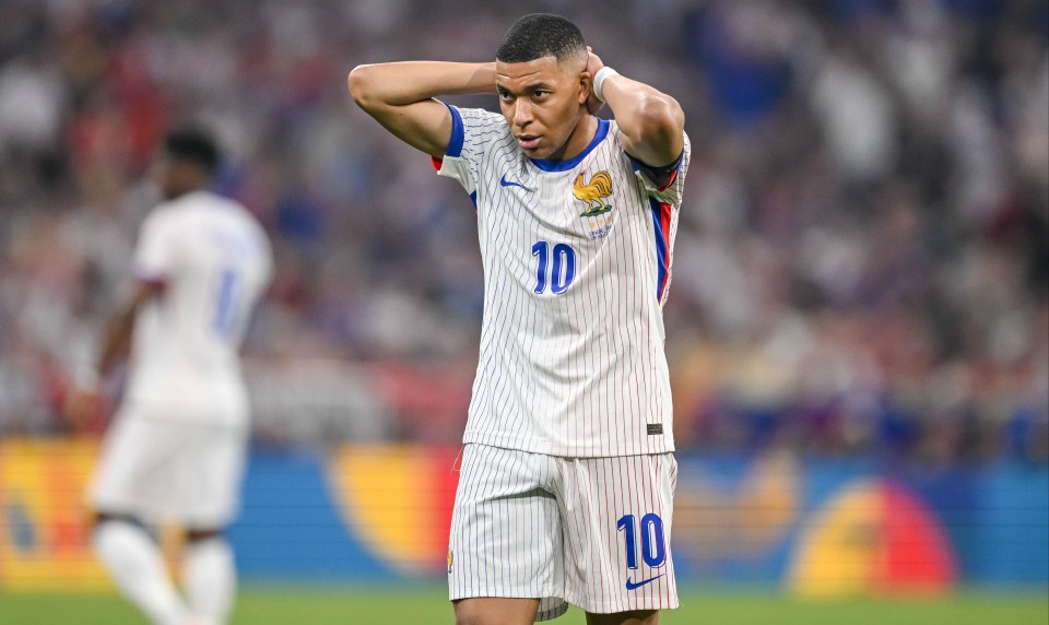 Kylian Mbappe foi deixado de fora da seleção francesa para as próximas partidas internacionais