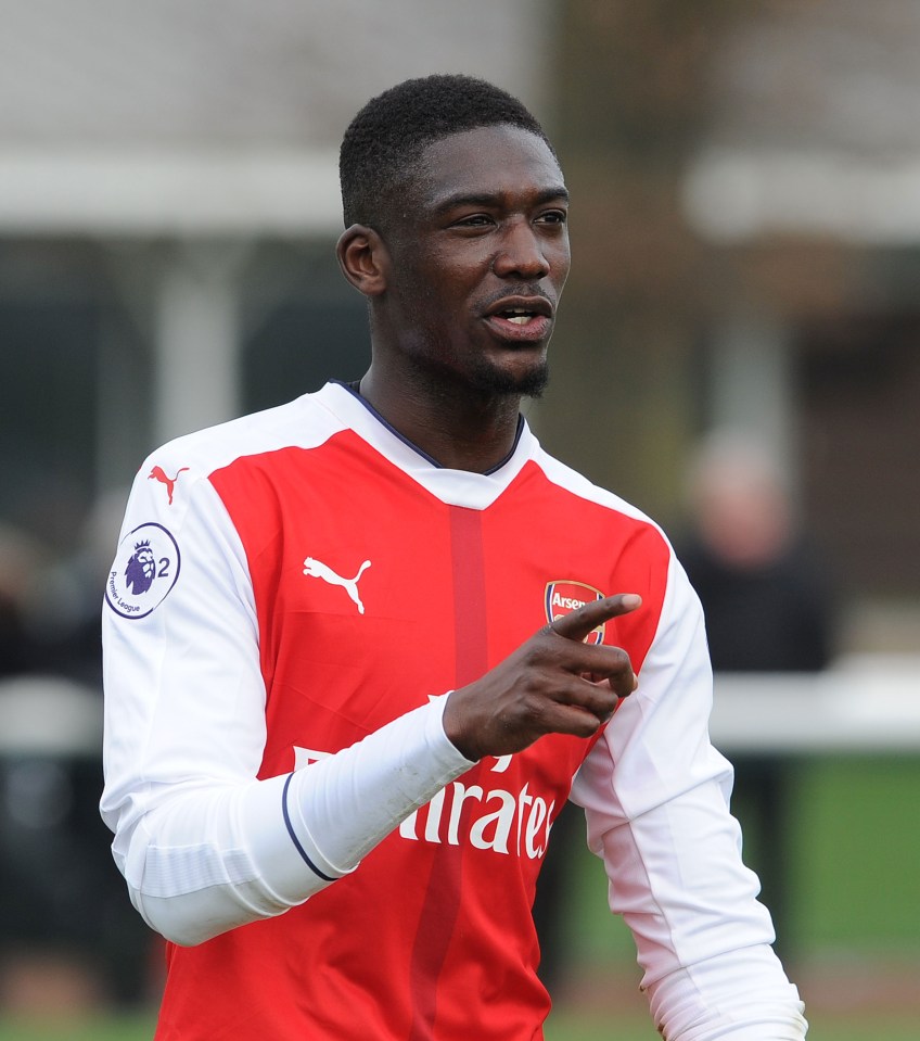 A ex-estrela do Arsenal Yaya Sanogo pode retornar à Inglaterra