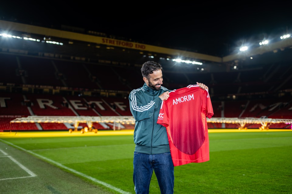 Ruben Amorim comanda seu primeiro jogo com o Manchester United esta tarde