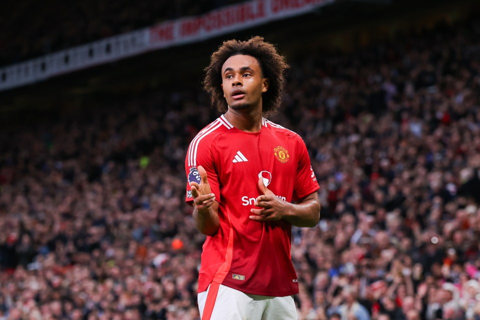 Joshua Zirkzee também marcou seus primeiros gols no Man Utd desde o primeiro dia