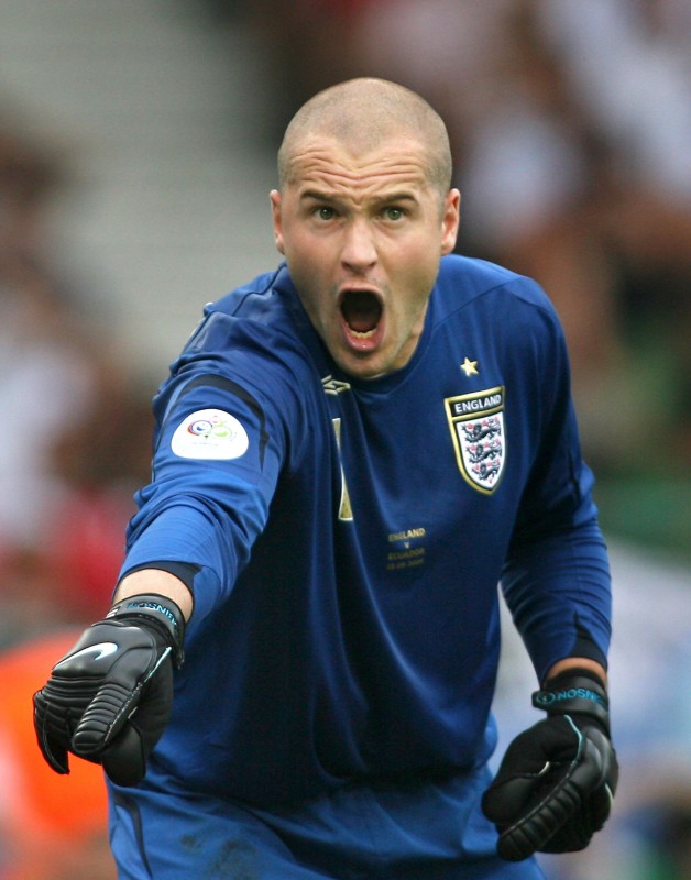 O ex-profissional da Inglaterra Paul Robinson também joga no Knaresborough Cricket Club de vez em quando