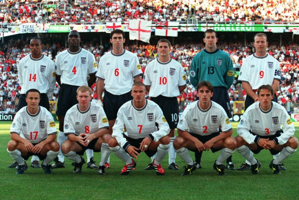 Martyn foi 23 vezes internacional pela Inglaterra, jogando ao lado de jogadores como David Beckham