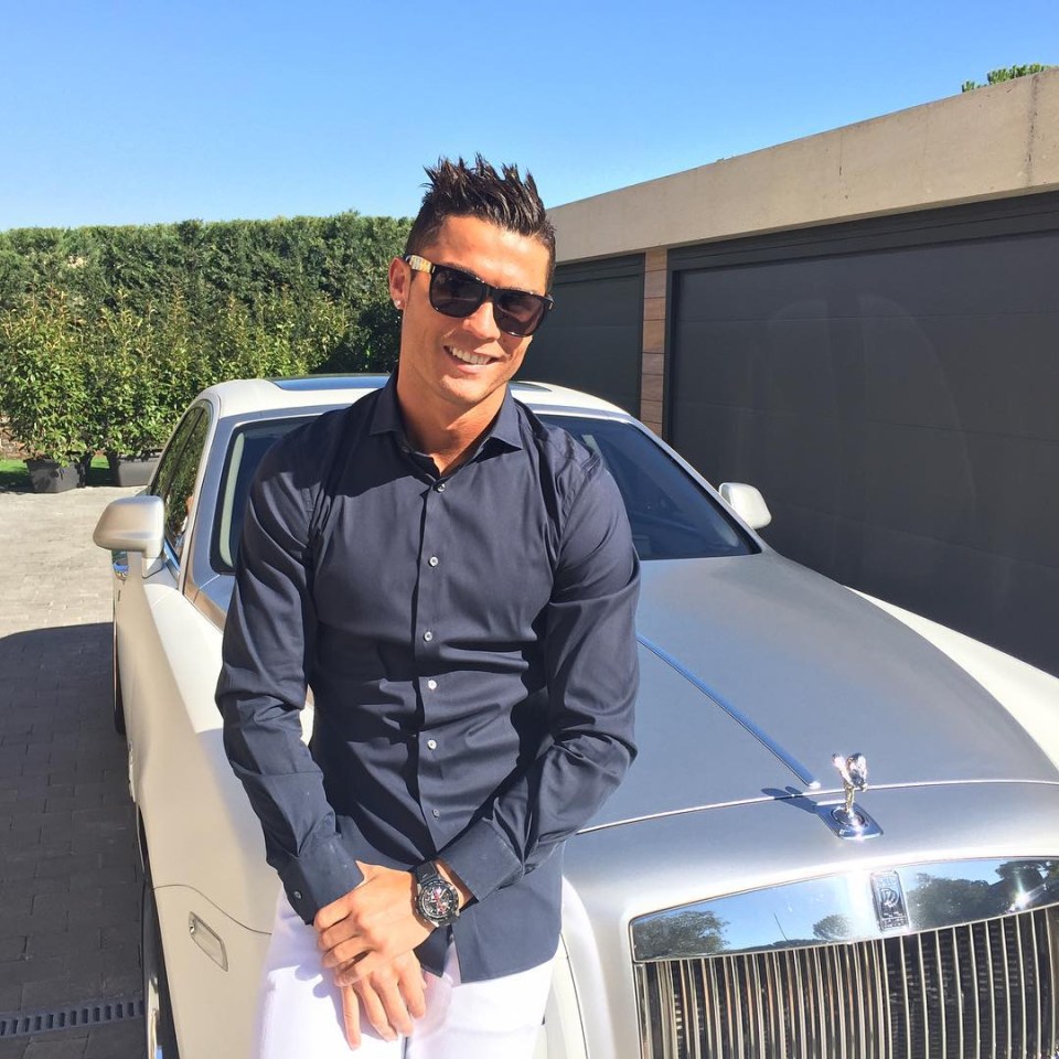 Ronaldo também tem dois Rolls Royces