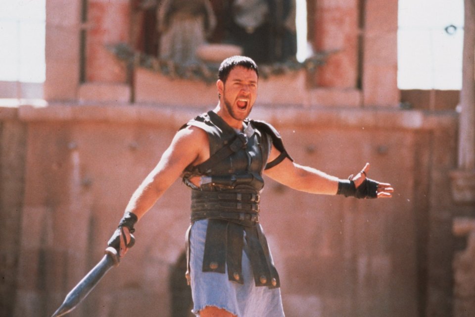 Russel Crowe como Maximus no clássico filme Gladiador