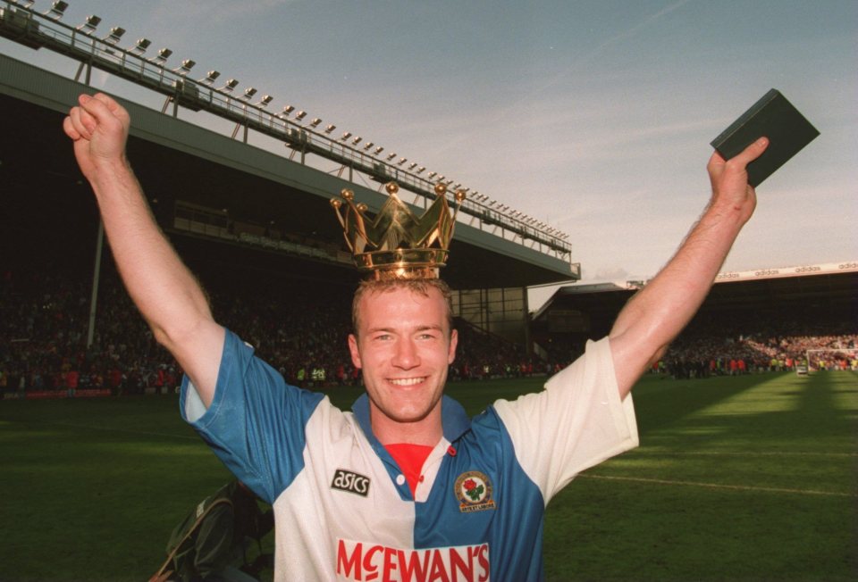 Alan Shearer venceu a Premier League com o Blackburn Rovers na temporada 1994/95