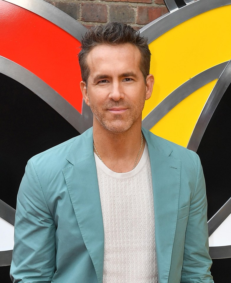 O ator Ryan Reynolds ajudou a triplicar as receitas do turismo de Wrexham nos quatro anos desde que assumiu o comando do Wrexham AFC