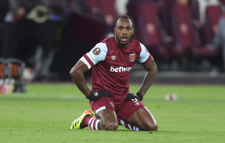 A carreira futebolística de Michail Antonio está em perigo